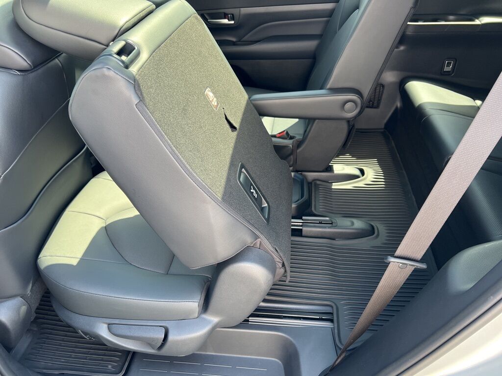 2024 Toyota Grand Highlander XLE Mount Joy PA