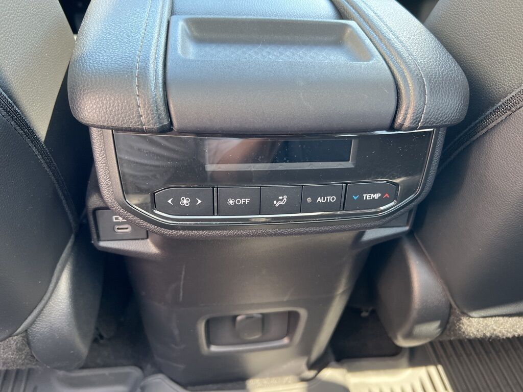 2024 Toyota Grand Highlander XLE Mount Joy PA