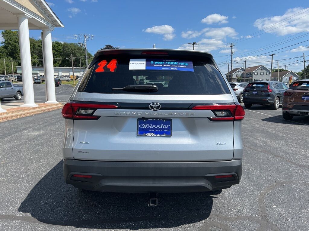 2024 Toyota Grand Highlander XLE Mount Joy PA