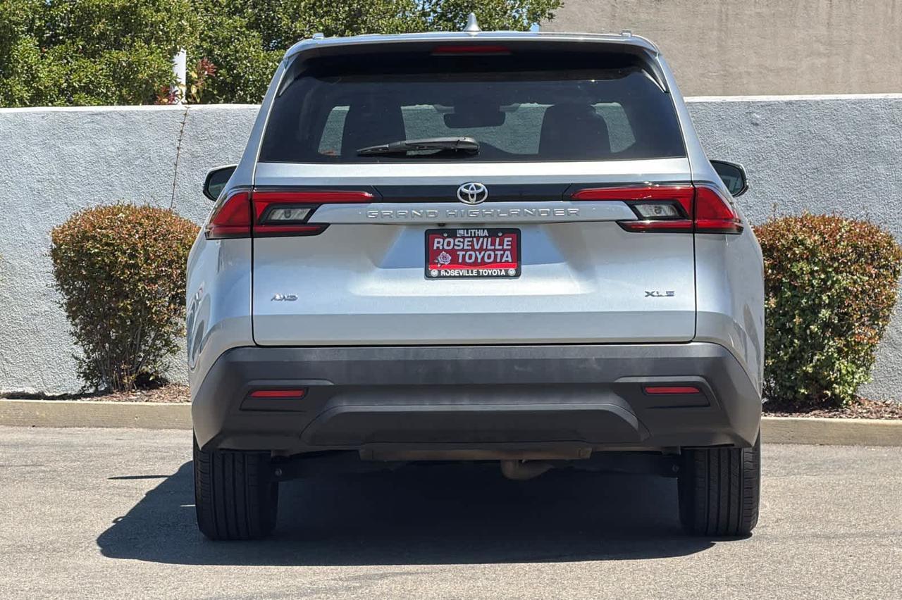 2024 Toyota Grand Highlander XLE Roseville CA
