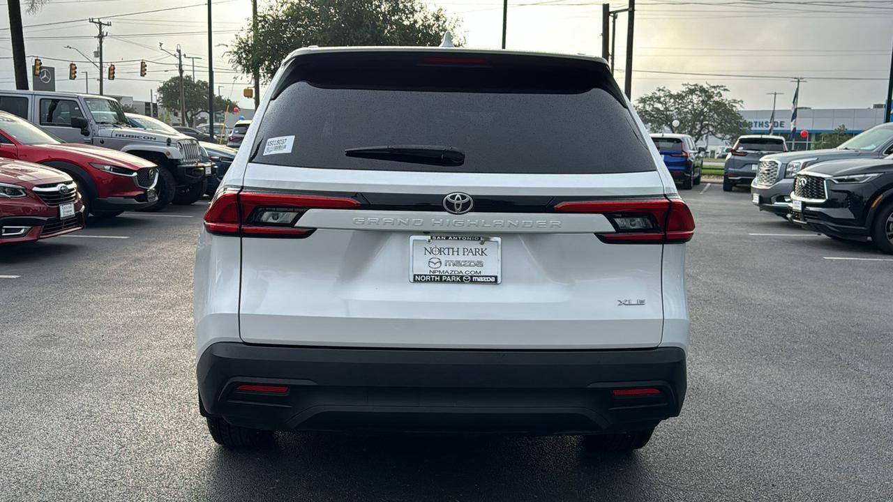 2024 Toyota Grand Highlander XLE San Antonio TX
