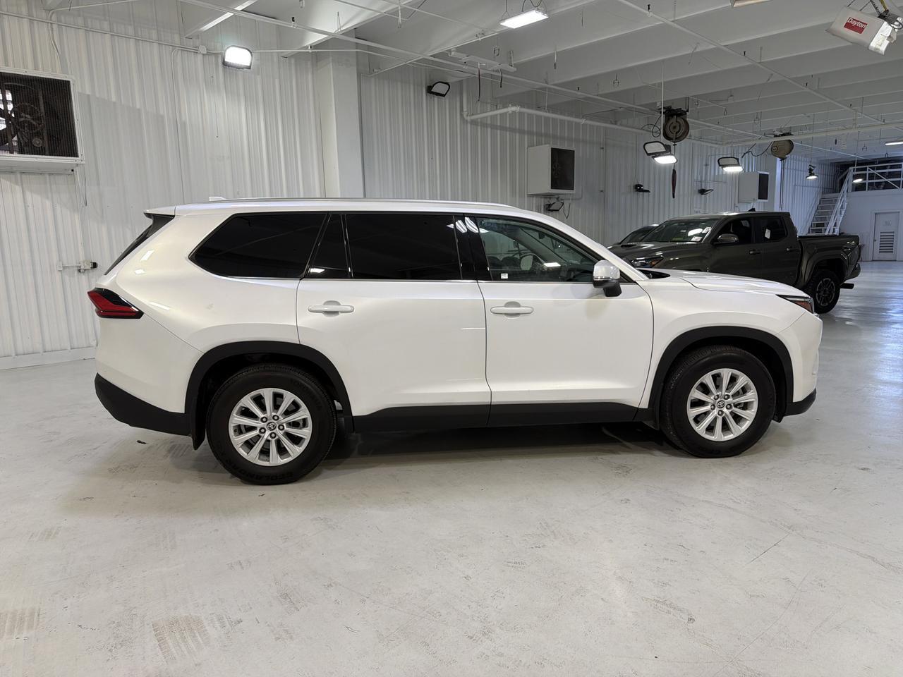 2024 Toyota Grand Highlander XLE San Antonio TX