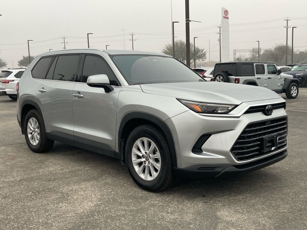 2024 Toyota Grand Highlander XLE San Antonio TX