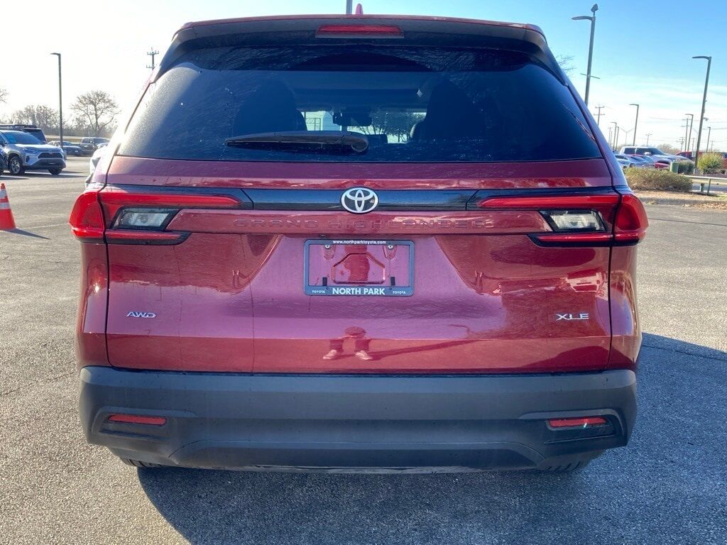 2024 Toyota Grand Highlander XLE San Antonio TX