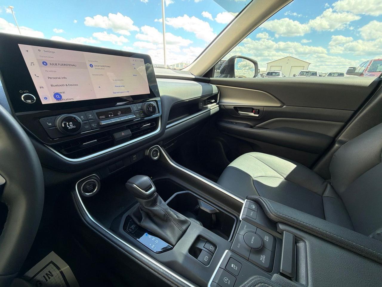 2024 Toyota Grand Highlander XLE Watertown SD