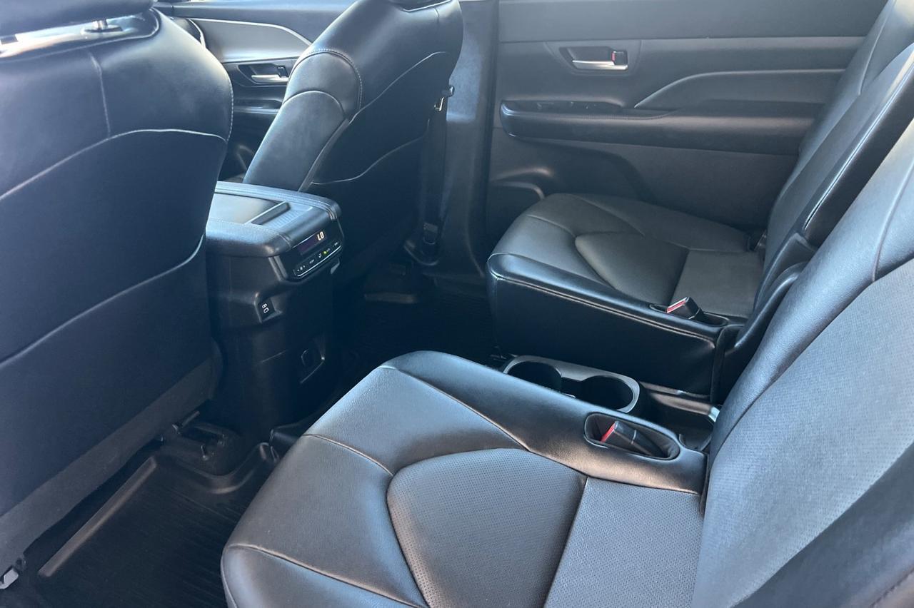 2024 Toyota Grand Highlander XLE Ontario OR