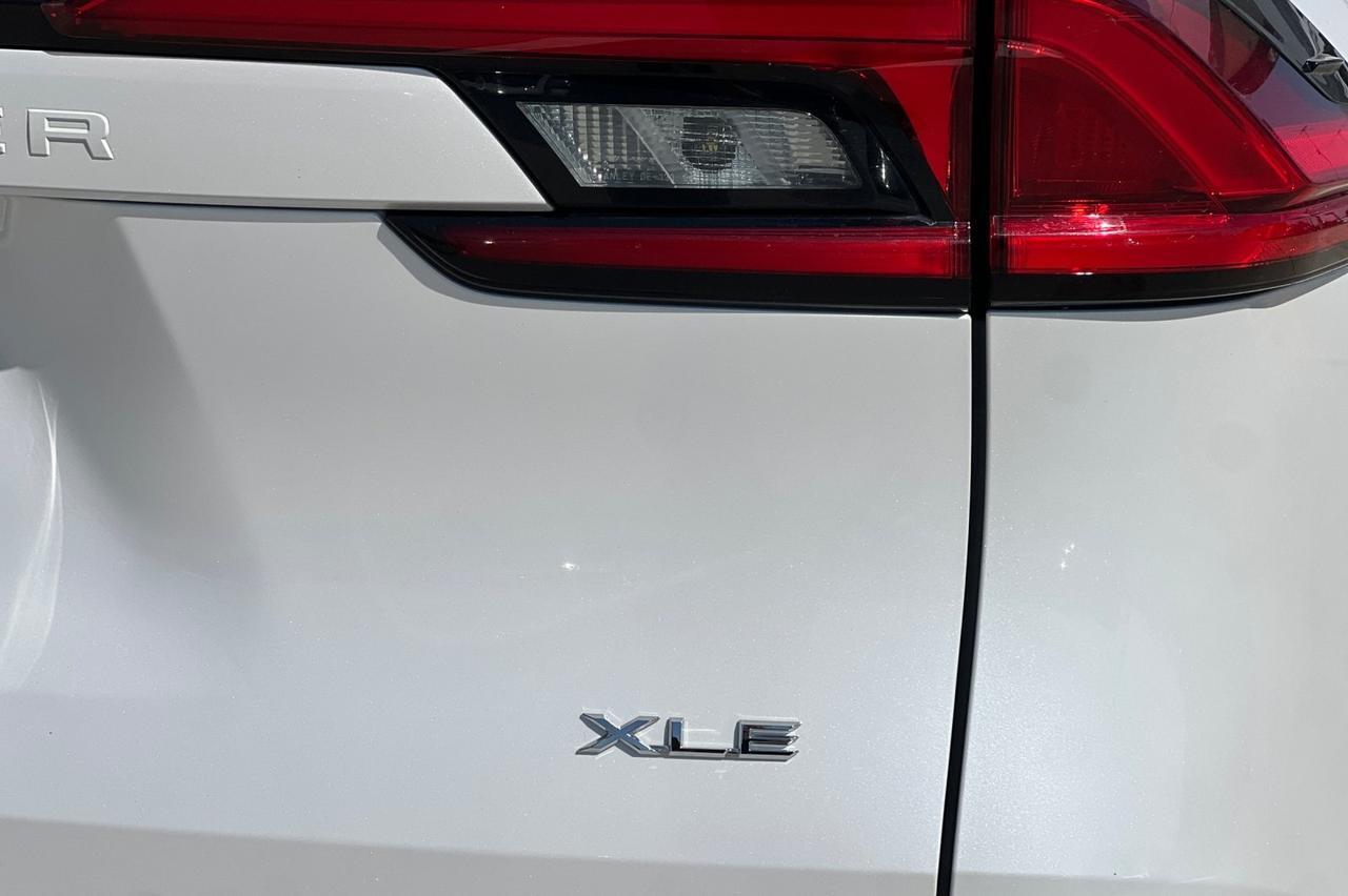 2024 Toyota Grand Highlander XLE Ontario OR