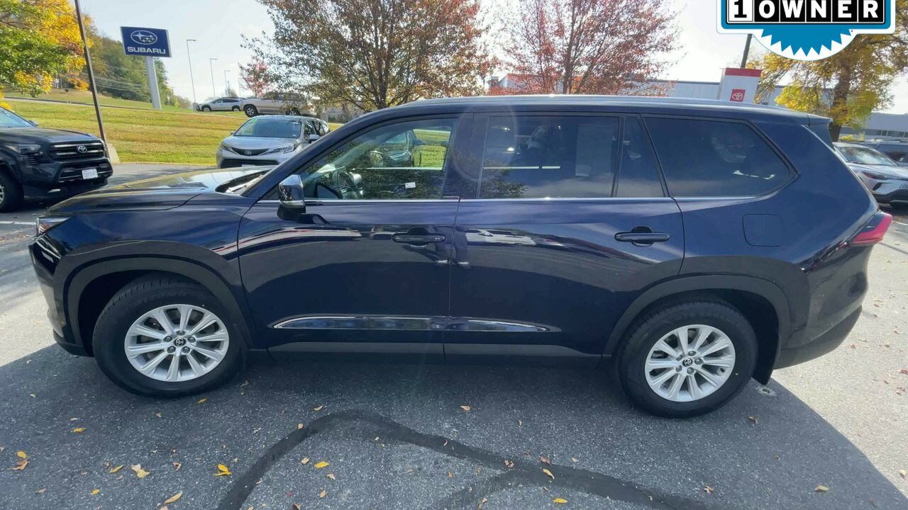 2024 Toyota Grand Highlander XLE White River Junction VT