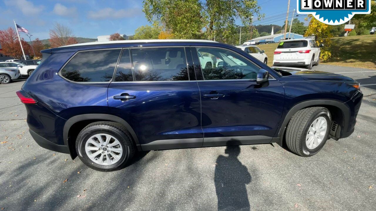 2024 Toyota Grand Highlander XLE White River Junction VT