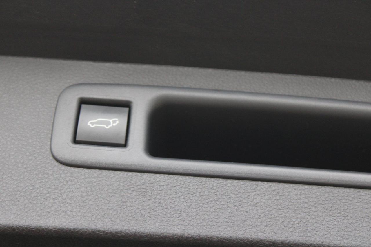 2024 Toyota Highlander Hybrid LE NIGHTSHADE Stafford VA