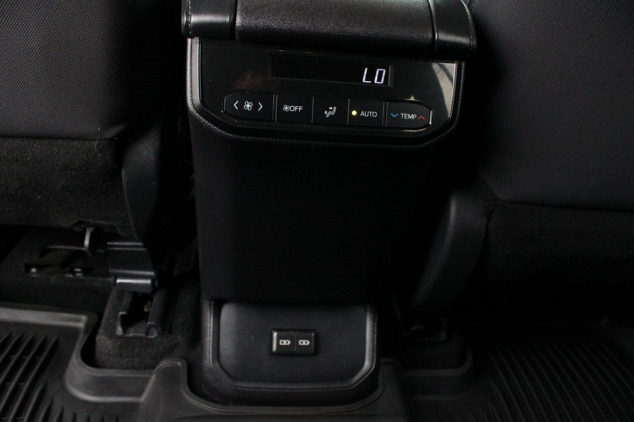 2024 Toyota Highlander Hybrid LE NIGHTSHADE Stafford VA