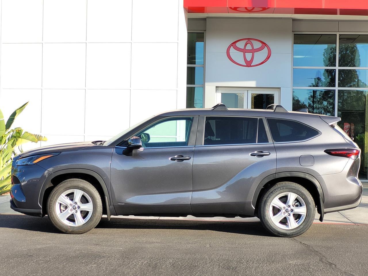 2024 Toyota Highlander Hybrid LE Vacaville CA