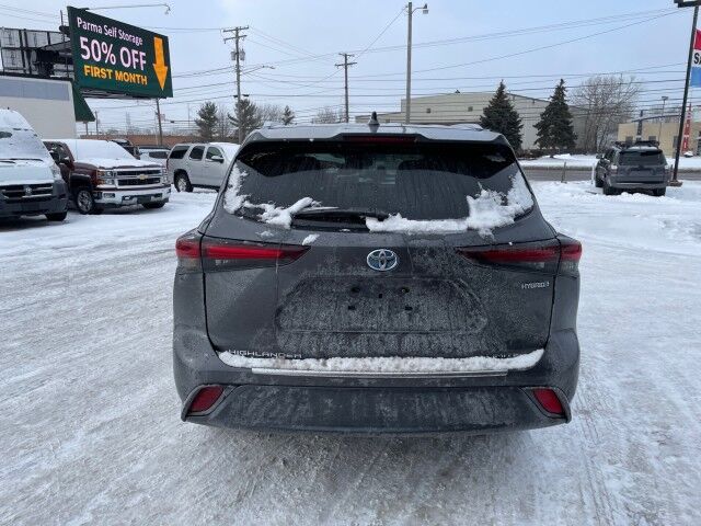 2024 Toyota Highlander Hybrid Limited