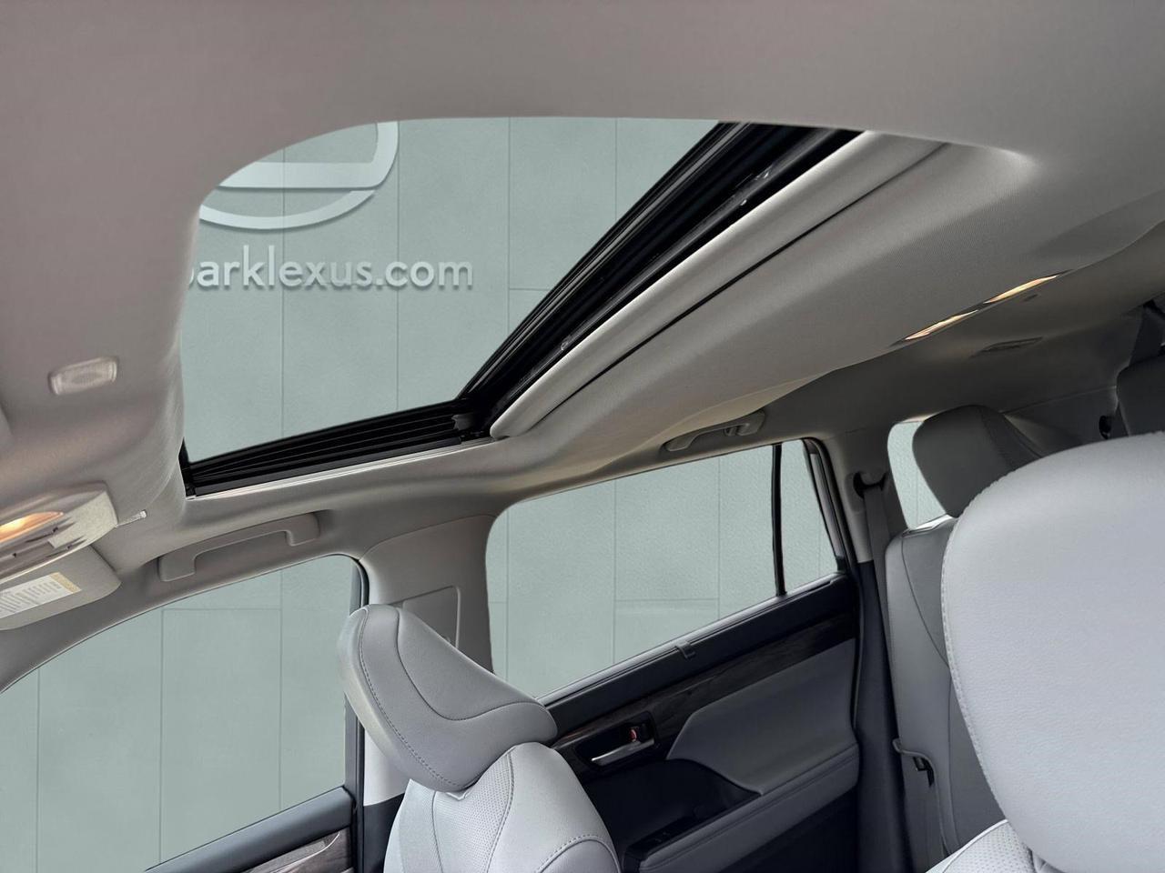 2024 Toyota Highlander Hybrid Limited San Antonio TX
