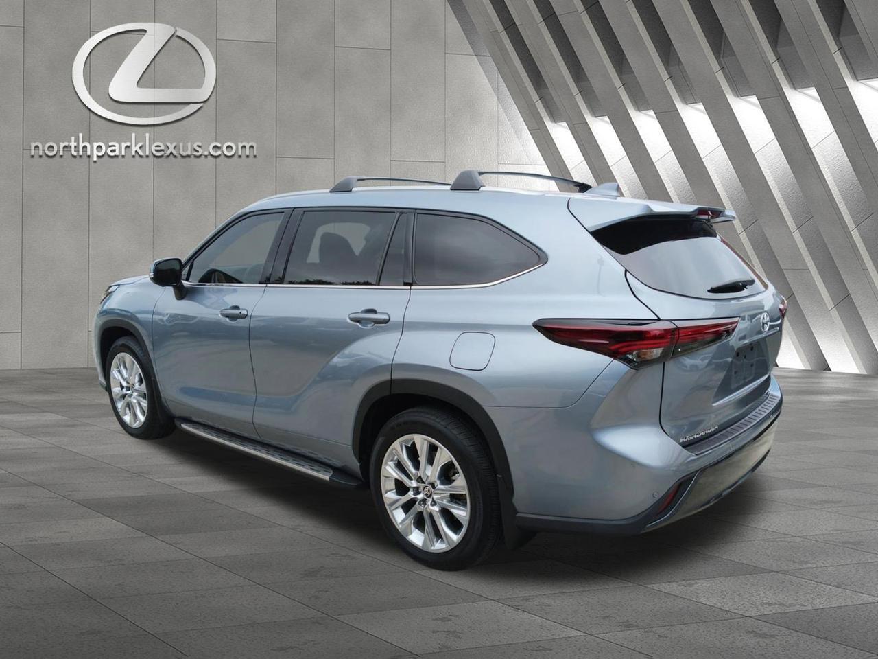 2024 Toyota Highlander Hybrid Limited