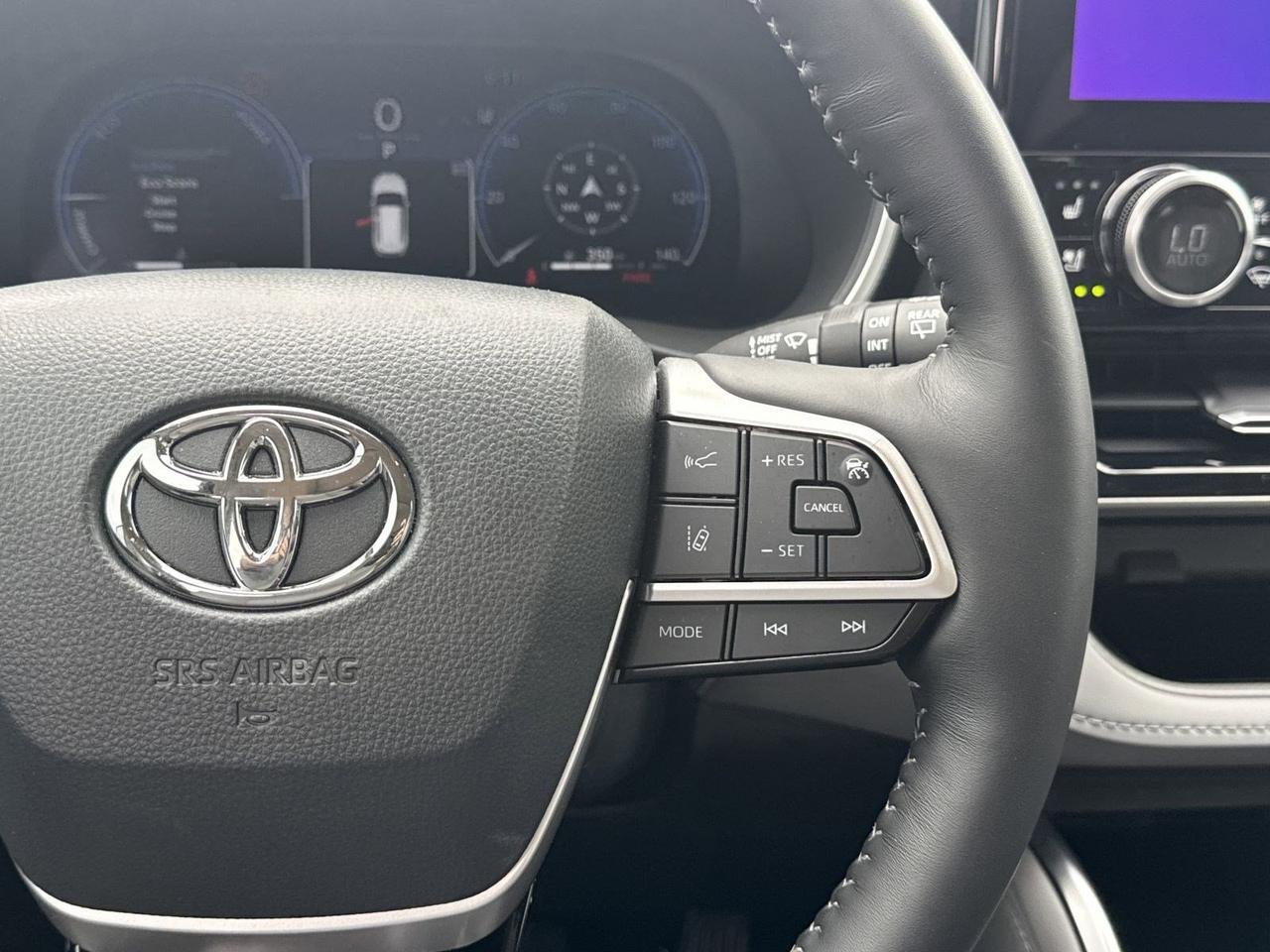 2024 Toyota Highlander Hybrid Limited San Antonio TX