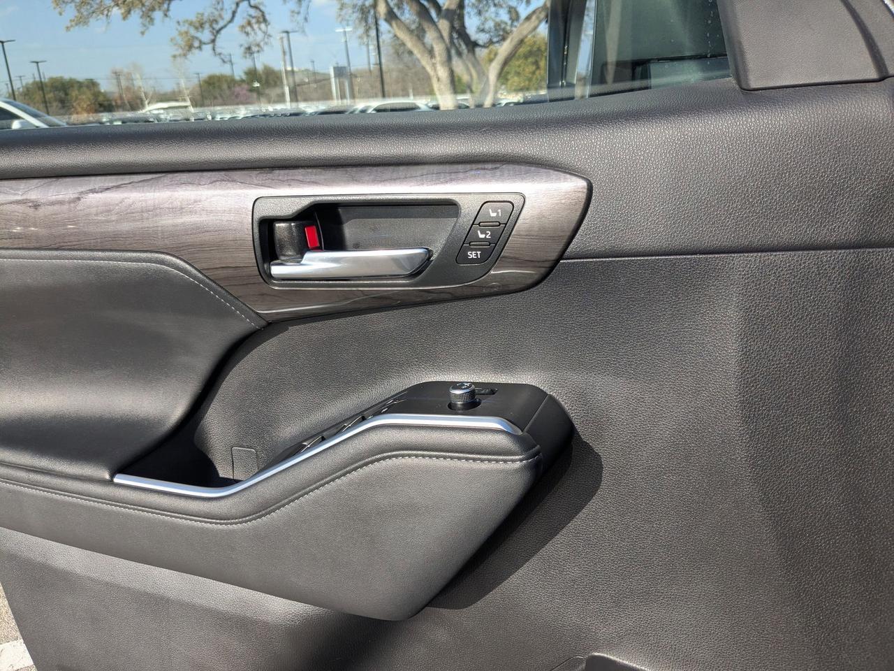 2024 Toyota Highlander Hybrid Limited San Antonio TX