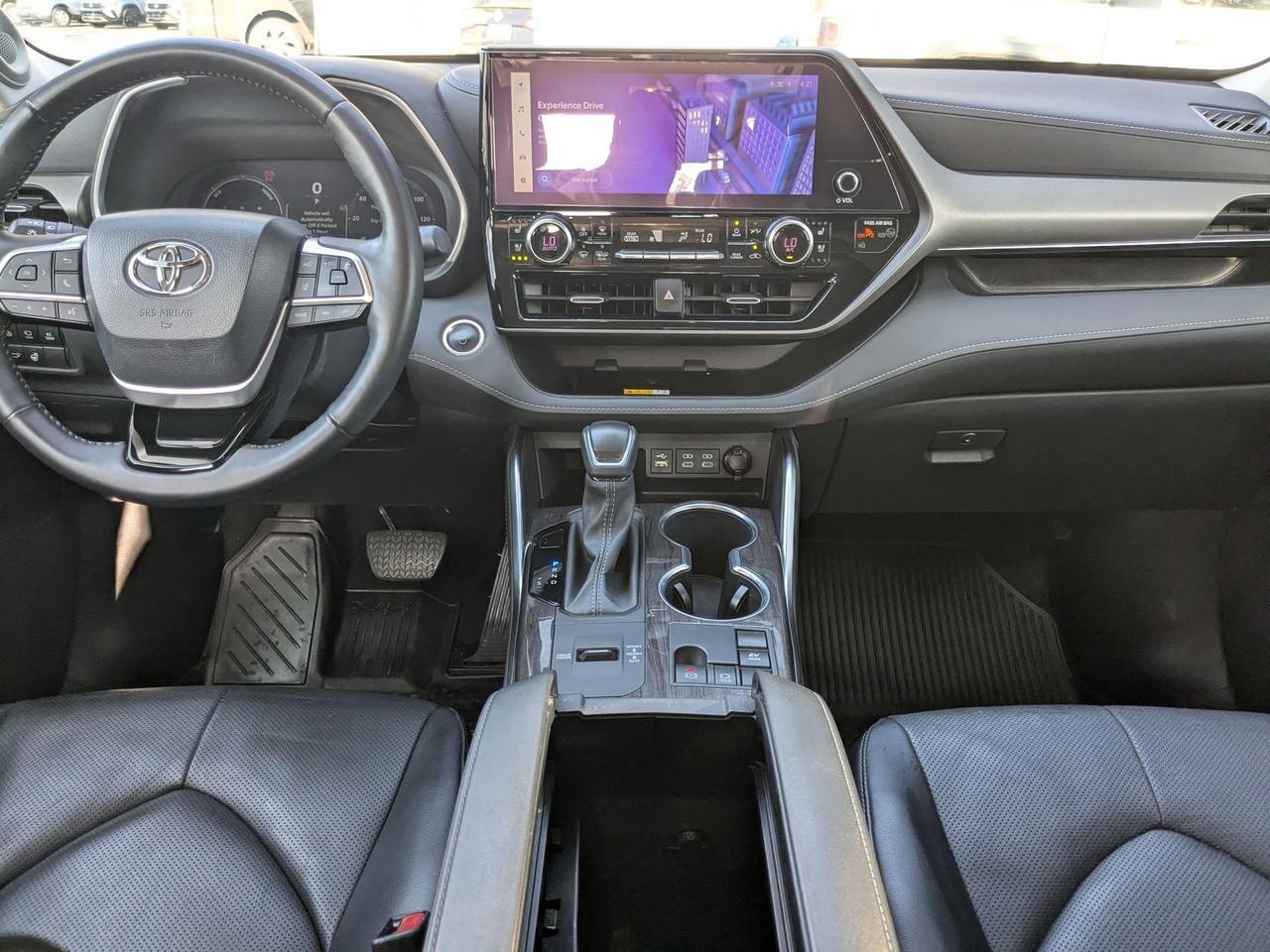 2024 Toyota Highlander Hybrid Limited San Antonio TX