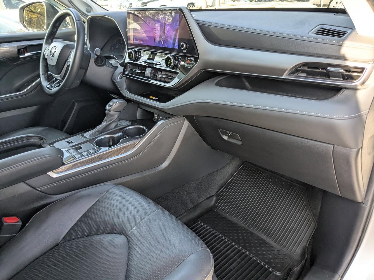 2024 Toyota Highlander Hybrid Limited San Antonio TX