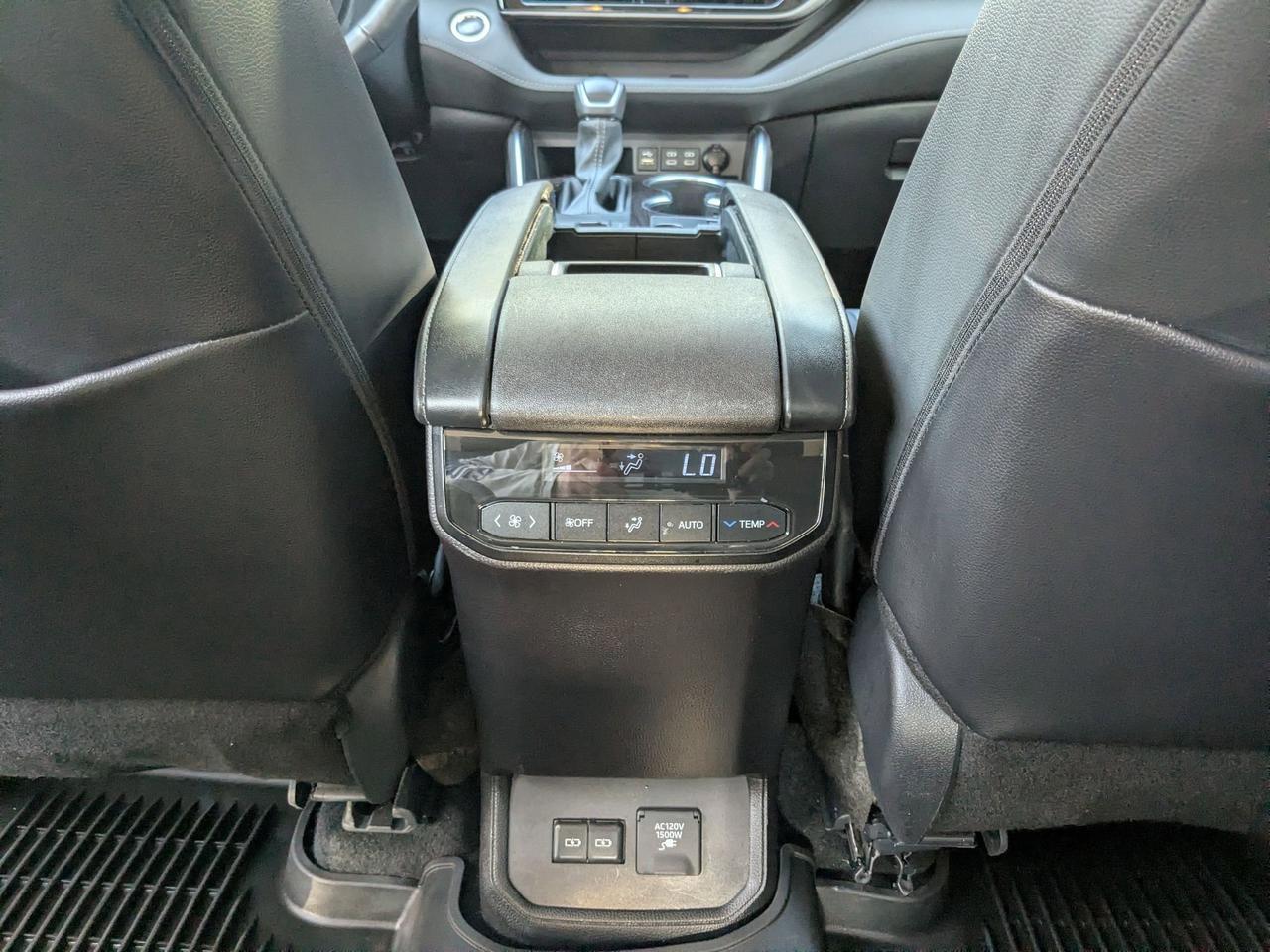 2024 Toyota Highlander Hybrid Limited San Antonio TX