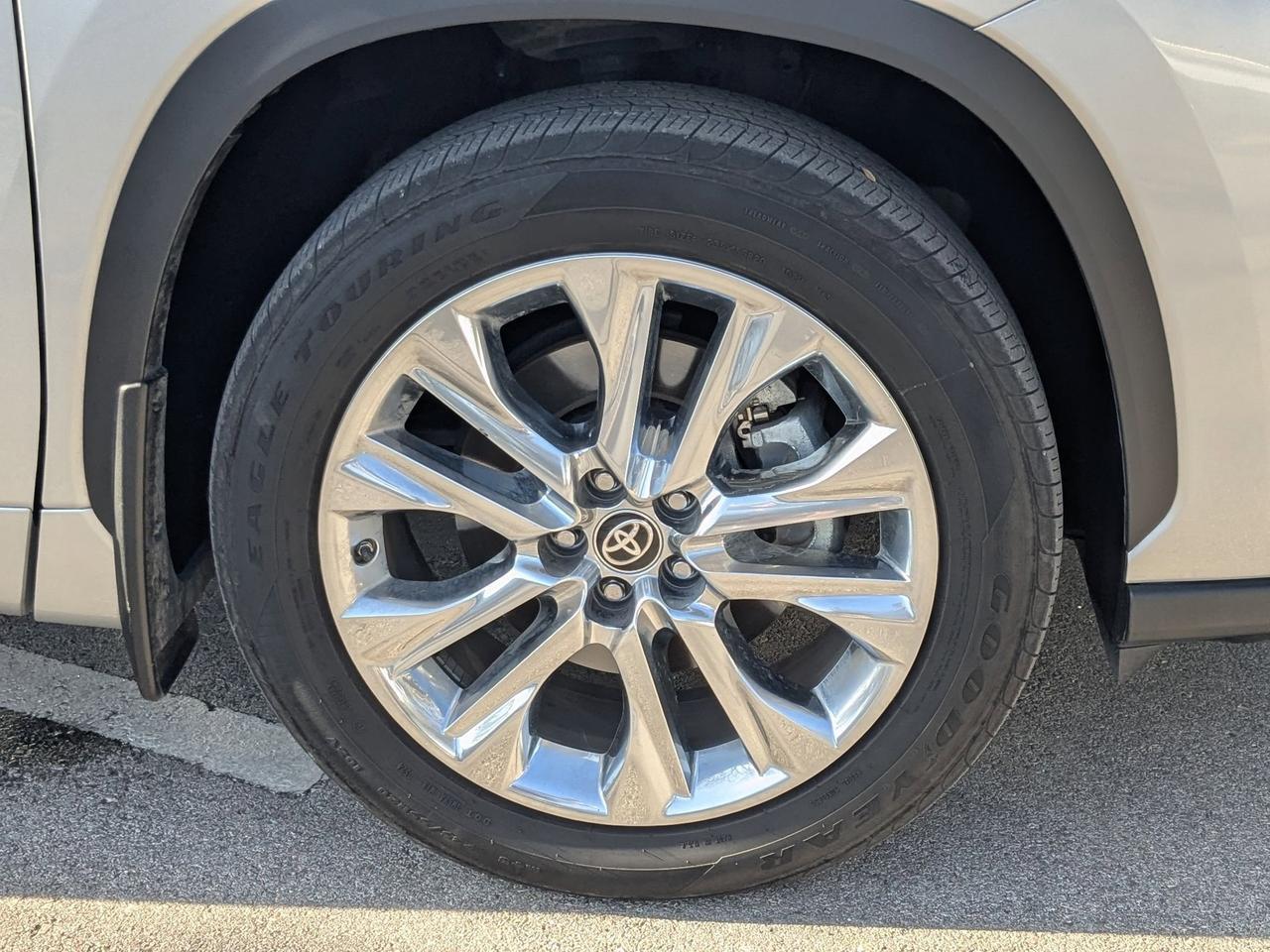 2024 Toyota Highlander Hybrid Limited San Antonio TX