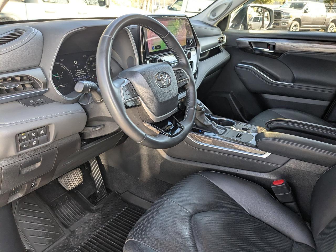 2024 Toyota Highlander Hybrid Limited San Antonio TX