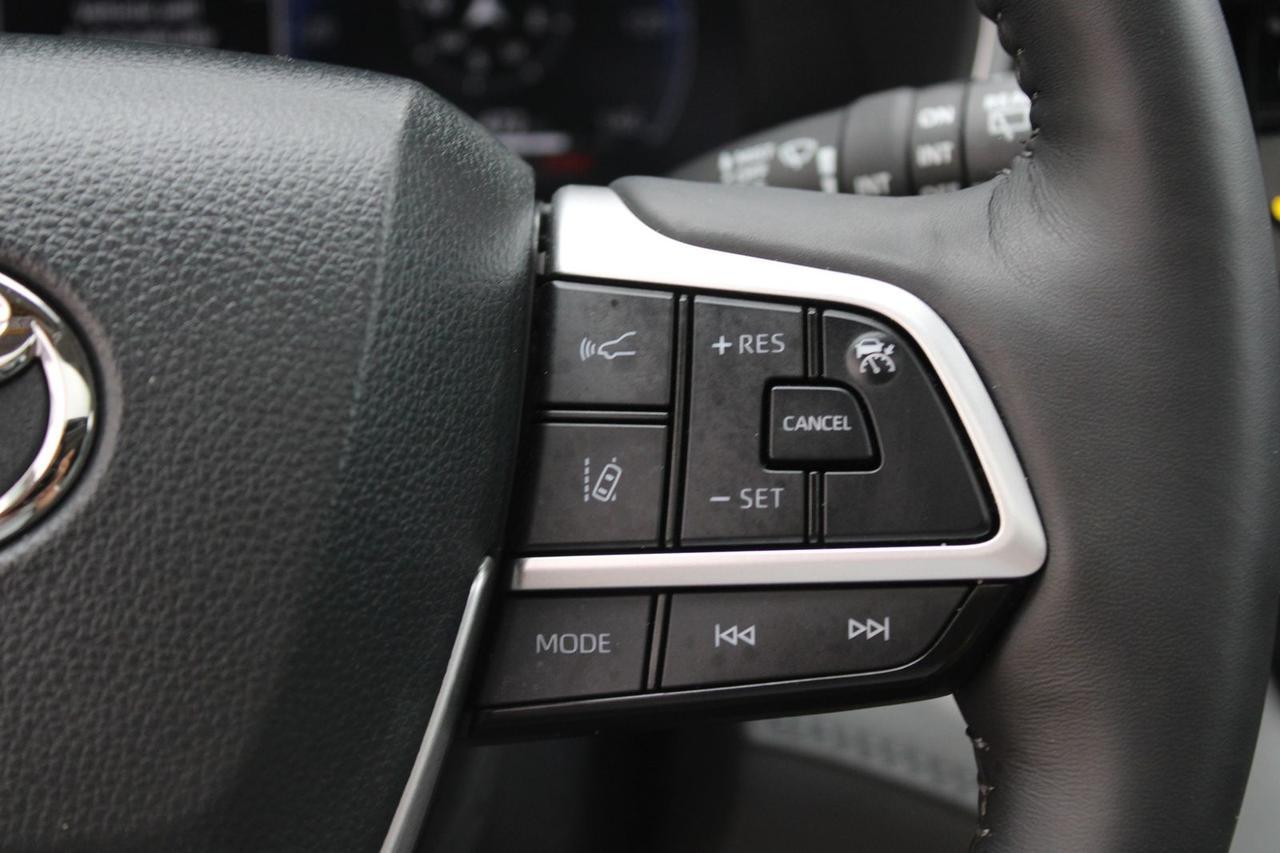 2024 Toyota Highlander Hybrid Limited Stafford VA
