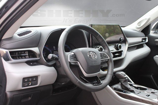 2024 Toyota Highlander Hybrid Limited Stafford VA