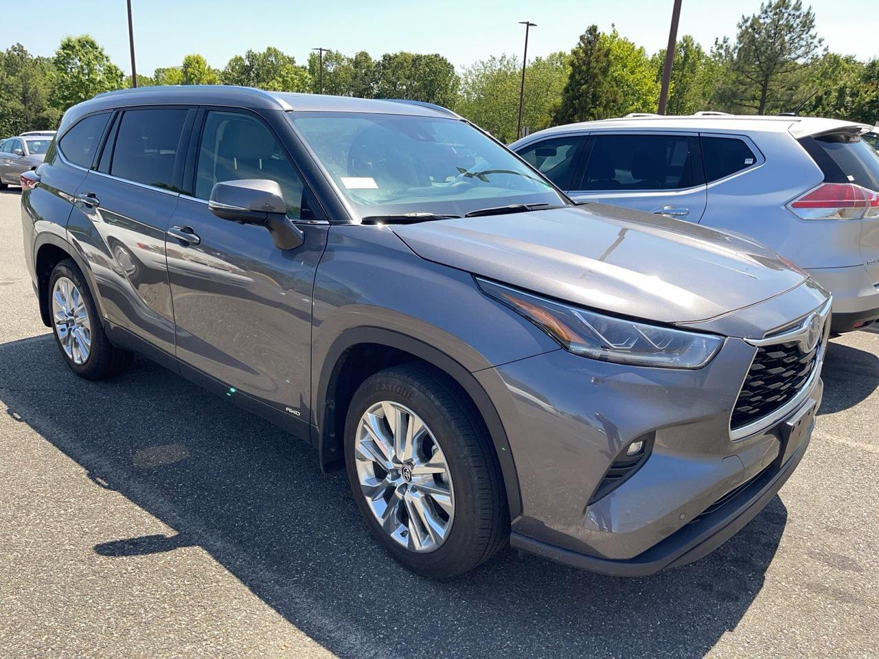 2024 Toyota Highlander Hybrid Limited