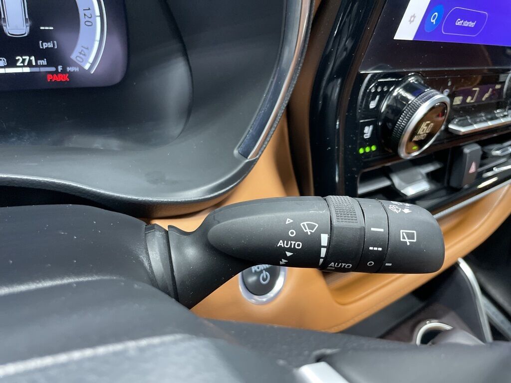 2024 Toyota Highlander Hybrid Platinum AWD Minocqua WI