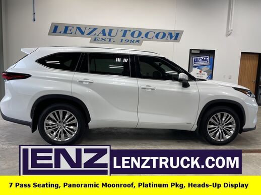 2024_Toyota_Highlander Hybrid_Platinum AWD_ Fond du Lac WI