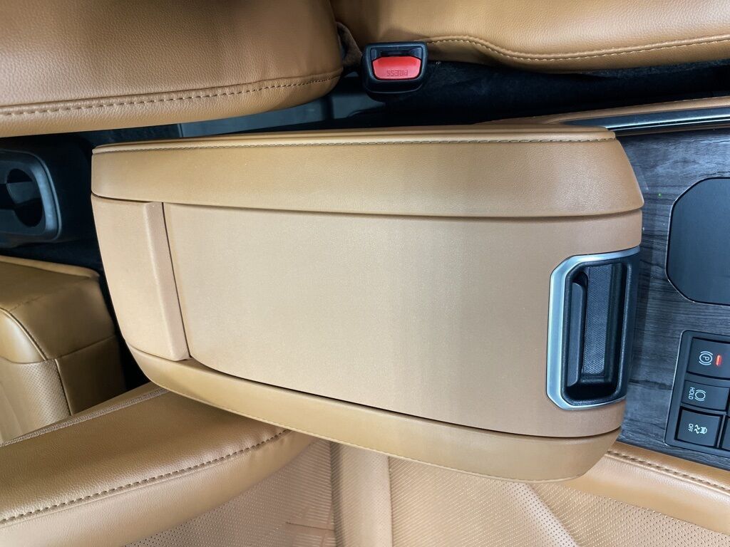 2024 Toyota Highlander Hybrid Platinum AWD Minocqua WI