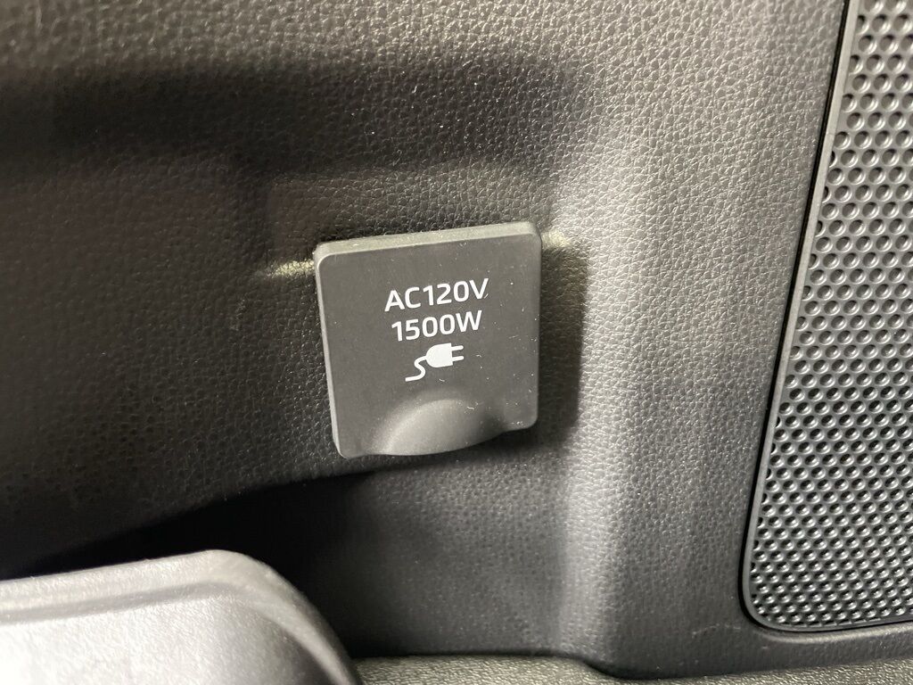 2024 Toyota Highlander Hybrid Platinum AWD Minocqua WI