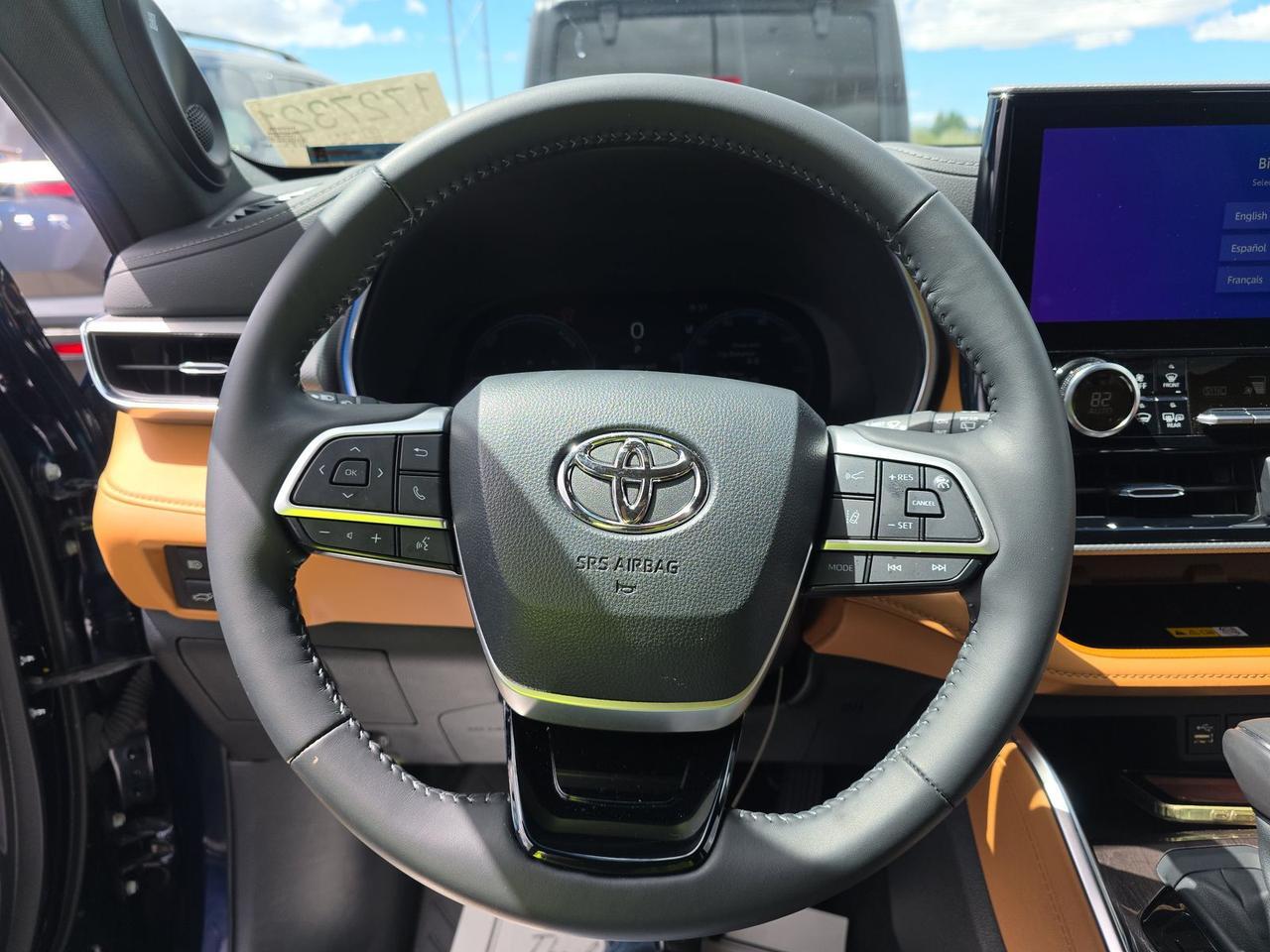 2024 Toyota Highlander Hybrid Platinum Knoxville TN