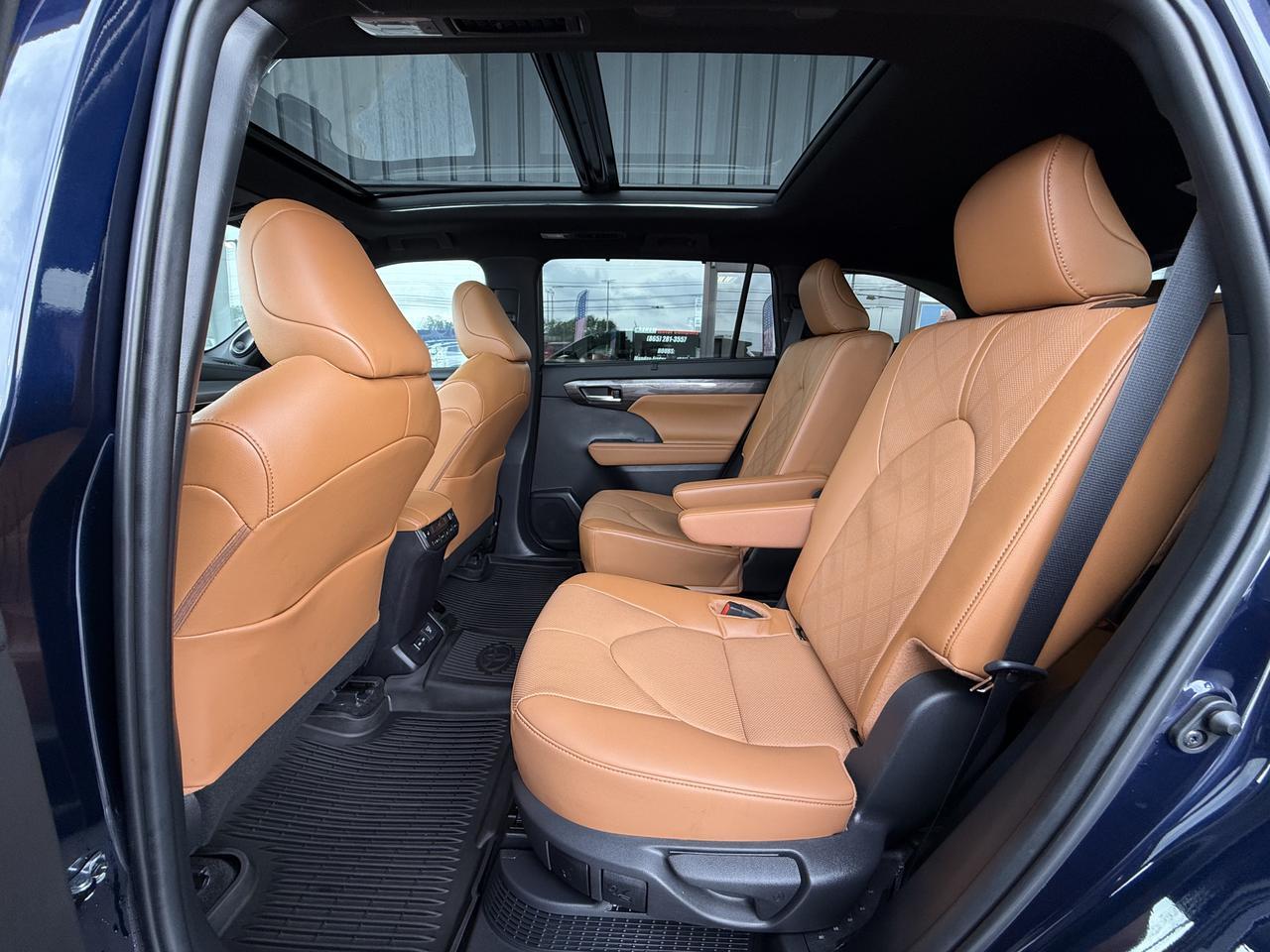 2024 Toyota Highlander Hybrid Platinum Knoxville TN