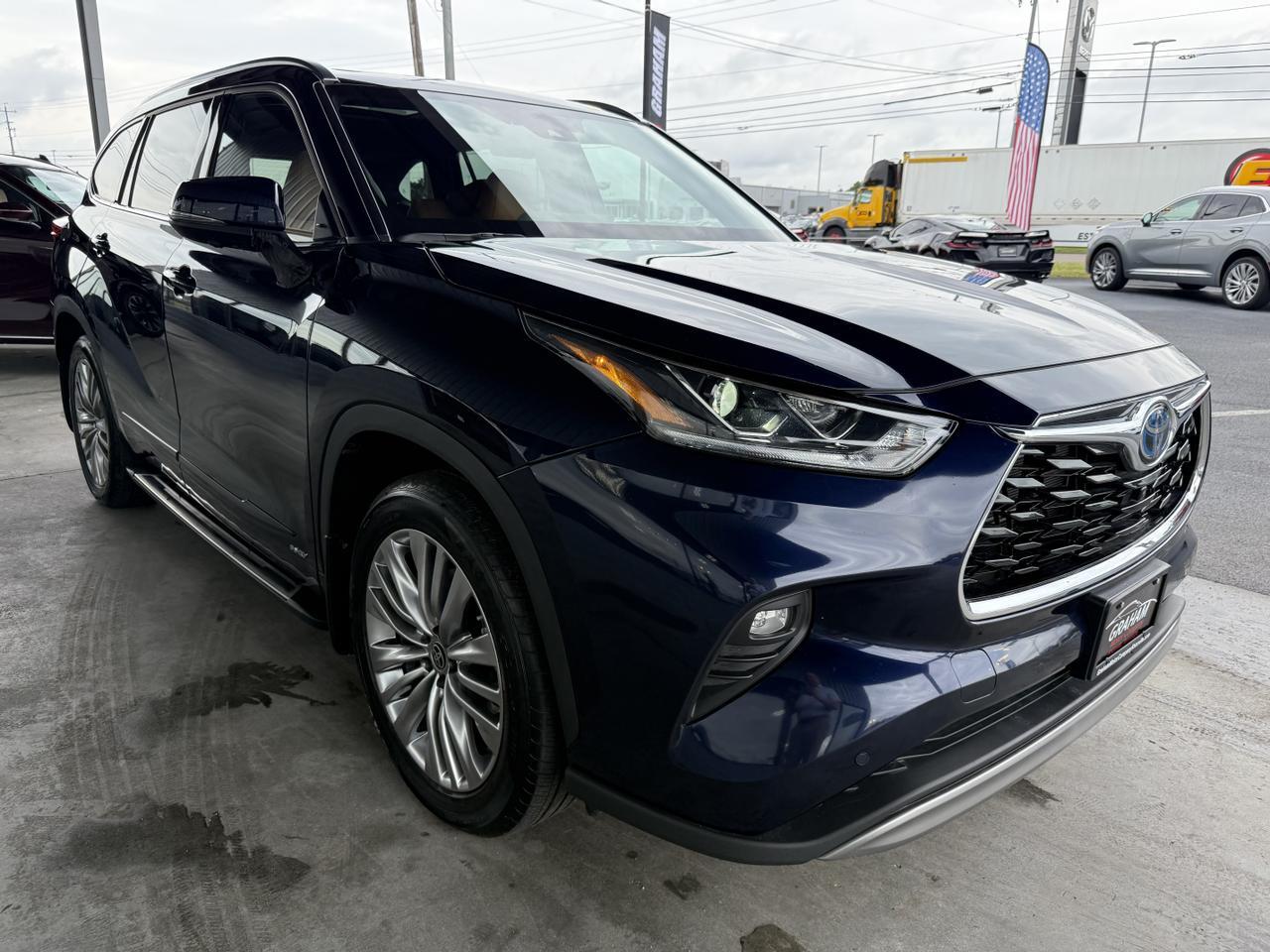 2024 Toyota Highlander Hybrid Platinum Knoxville TN