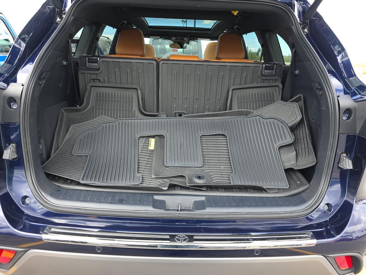 2024 Toyota Highlander Hybrid Platinum Knoxville TN