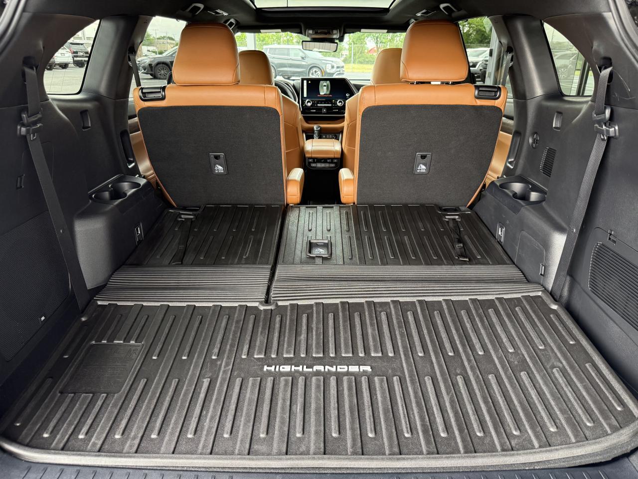 2024 Toyota Highlander Hybrid Platinum Knoxville TN