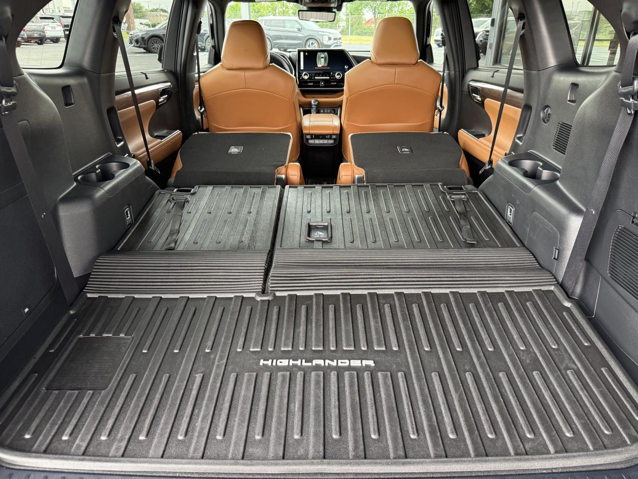 2024 Toyota Highlander Hybrid Platinum Knoxville TN