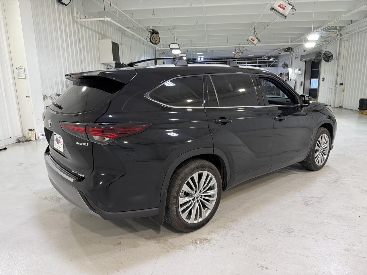 2024 Toyota Highlander Hybrid Platinum San Antonio TX