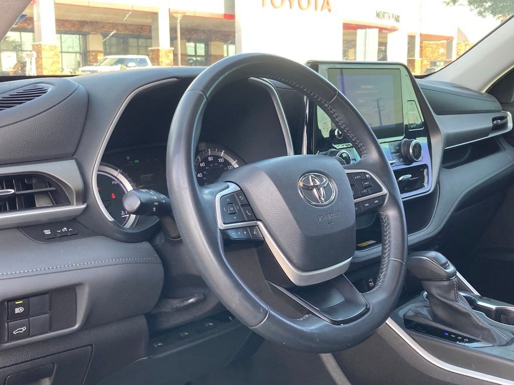 2024 Toyota Highlander Hybrid XLE San Antonio TX