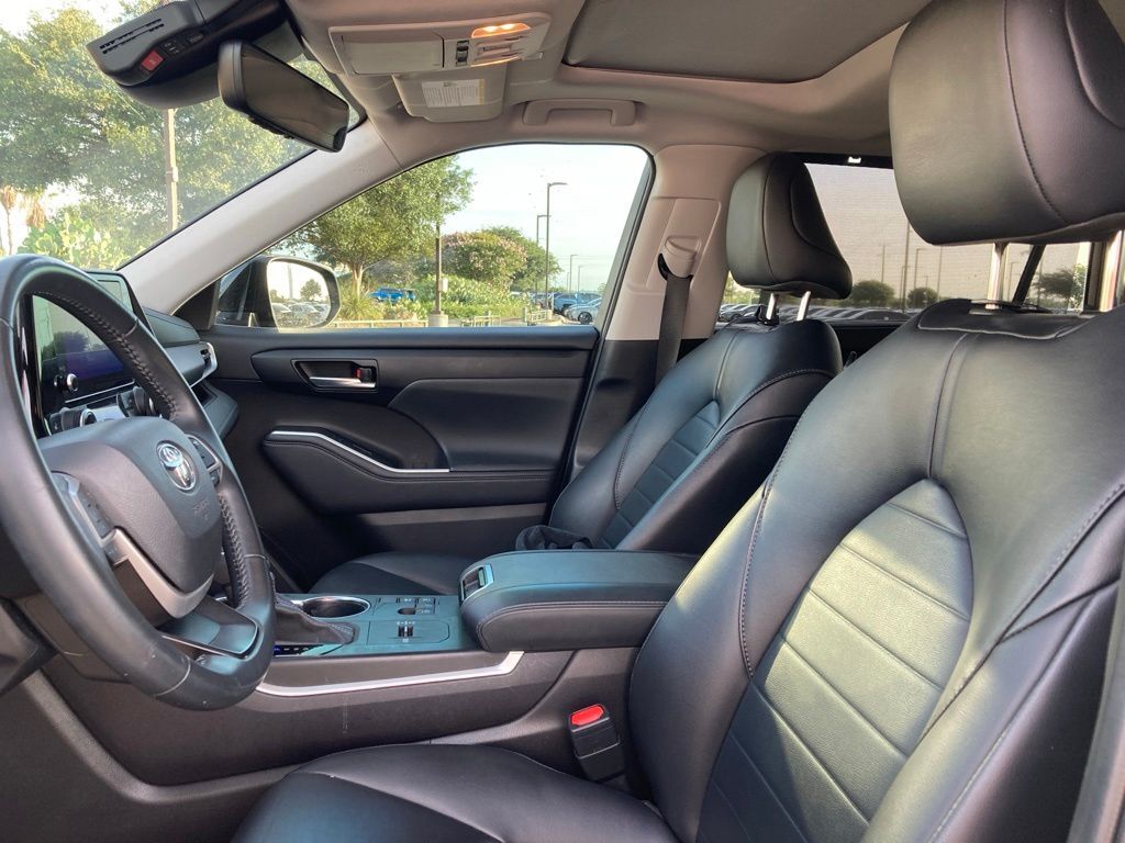 2024 Toyota Highlander Hybrid XLE San Antonio TX