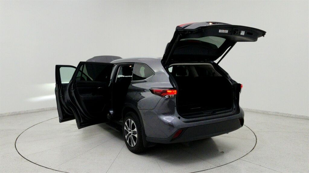 2024 Toyota Highlander Hybrid XLE Laurel MD