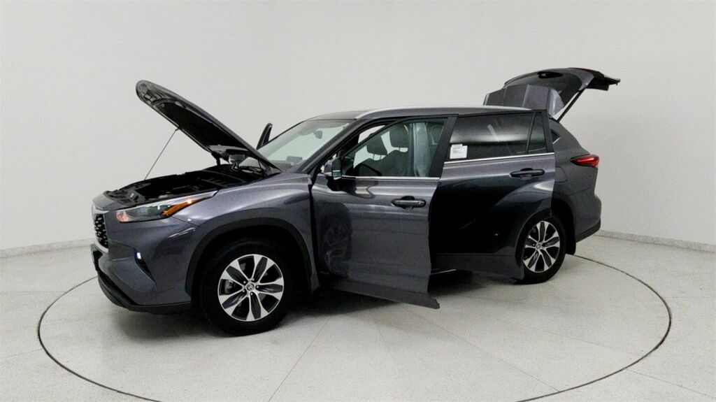 2024 Toyota Highlander Hybrid XLE Laurel MD