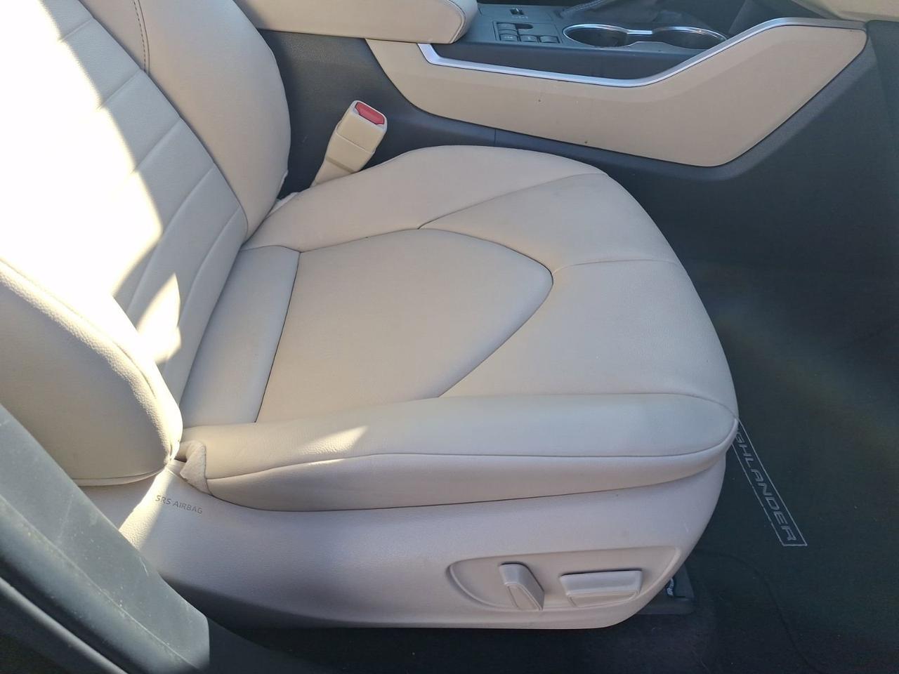 2024 Toyota Highlander LE Hurst TX