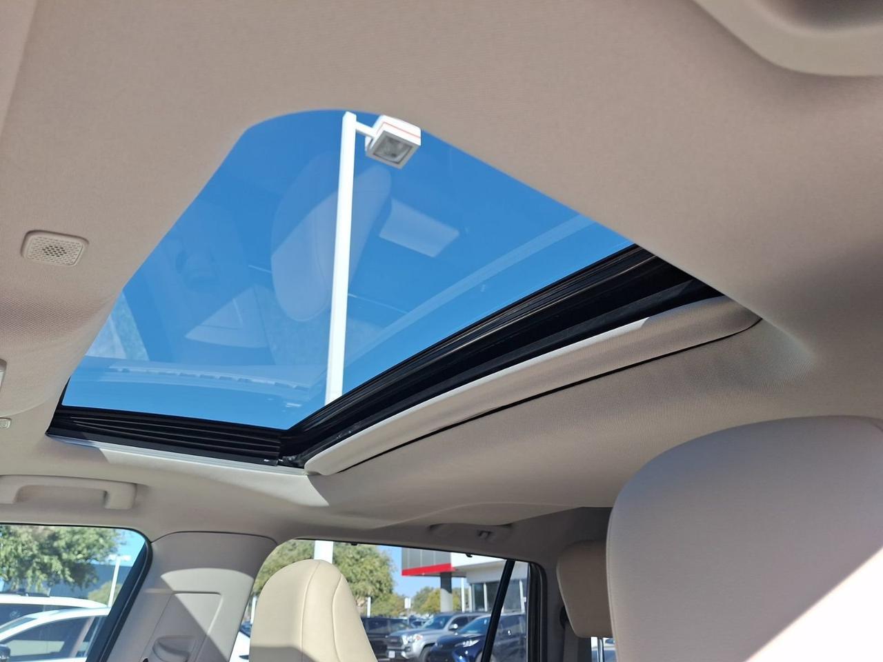 2024 Toyota Highlander LE Hurst TX