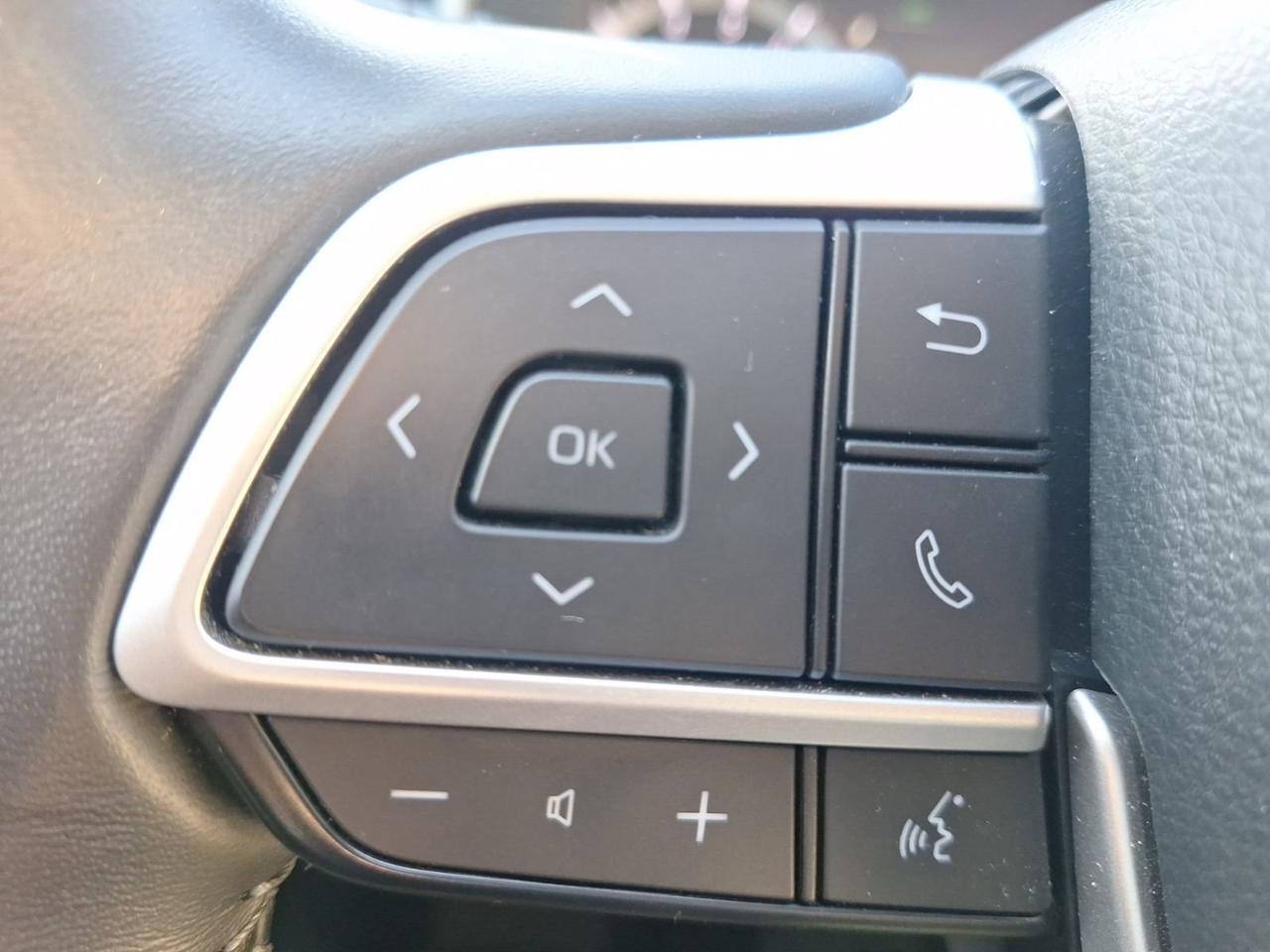 2024 Toyota Highlander LE Hurst TX