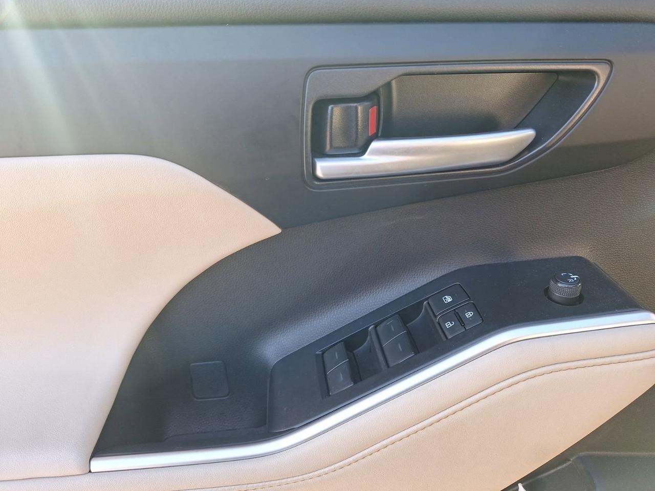 2024 Toyota Highlander LE Hurst TX