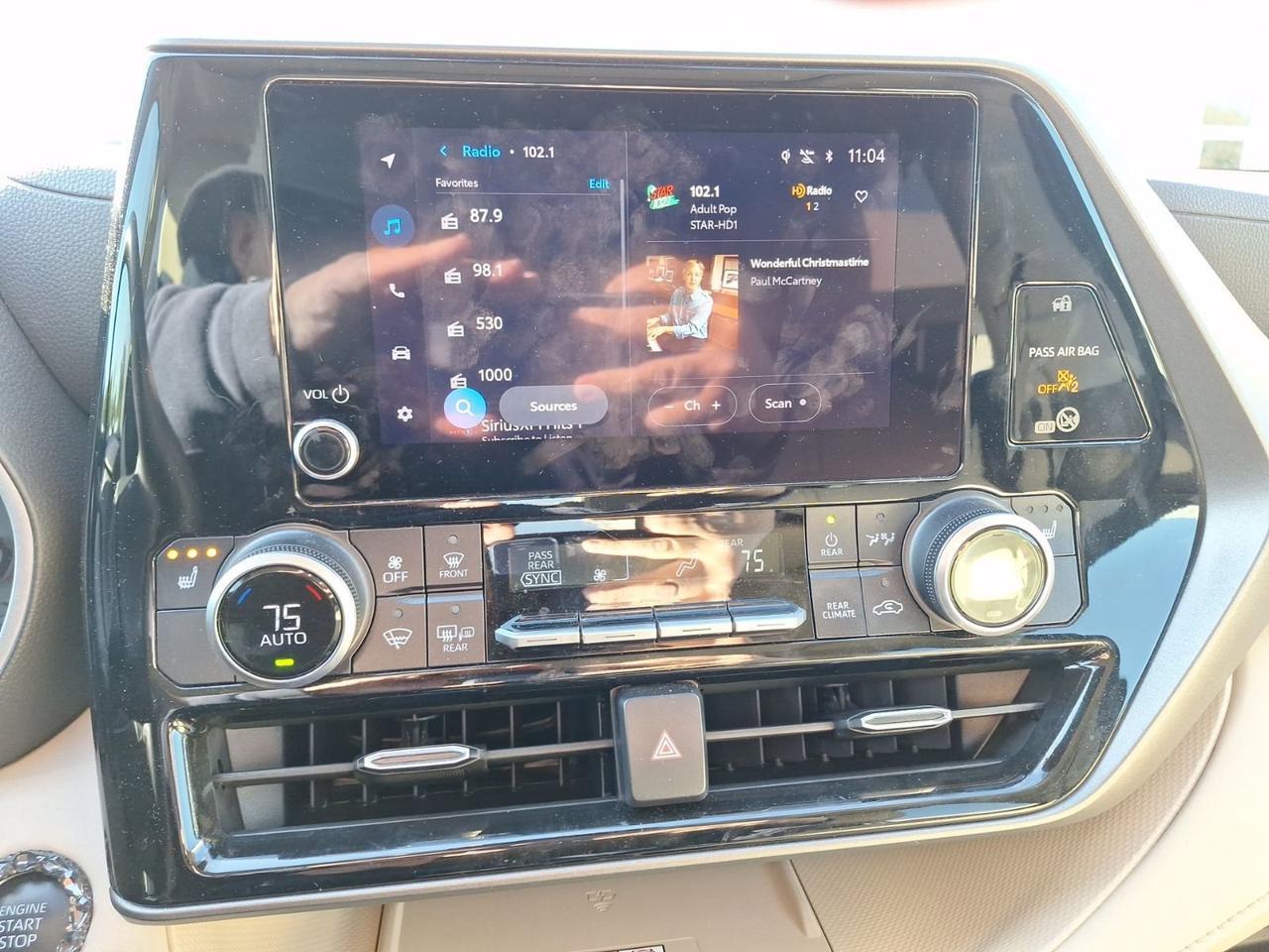 2024 Toyota Highlander LE Hurst TX