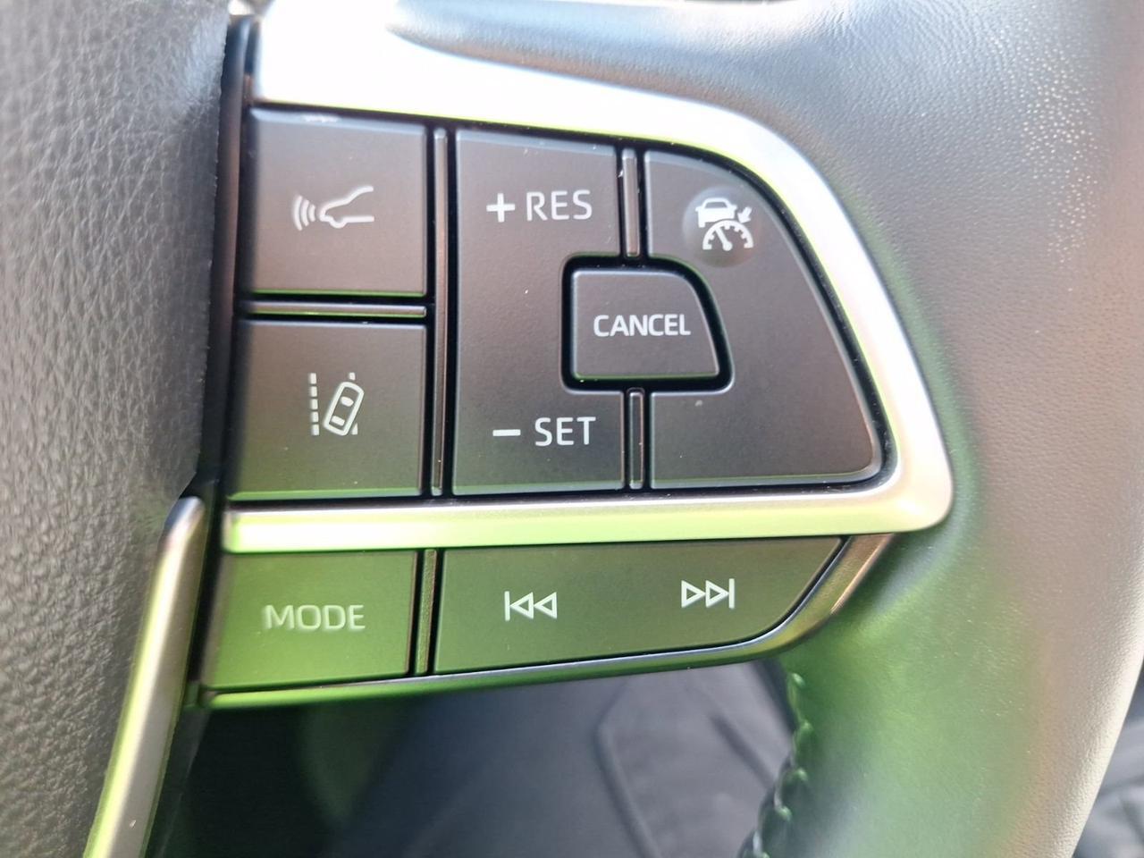 2024 Toyota Highlander LE Hurst TX